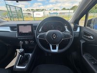 USED 2020 70 RENAULT CAPTUR 1.5 Blue dCi Iconic SUV 5dr Diesel Manual Euro 6 (s/s) (95 ps) 