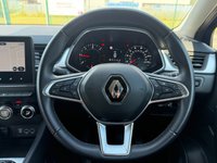 USED 2020 70 RENAULT CAPTUR 1.5 Blue dCi Iconic SUV 5dr Diesel Manual Euro 6 (s/s) (95 ps) 