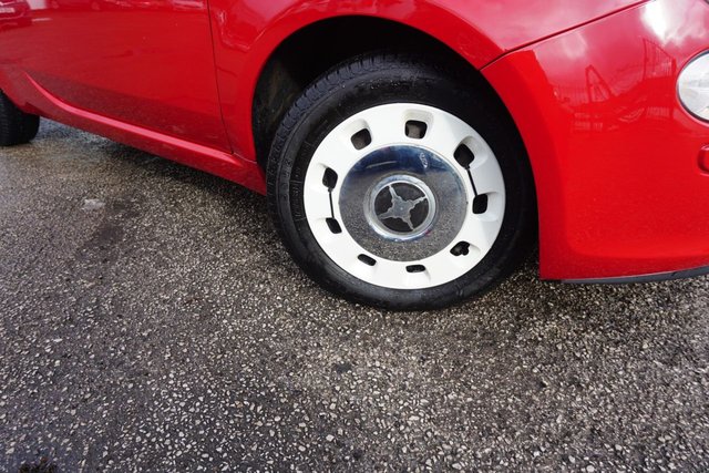 2015 FIAT 500 - Photo 6