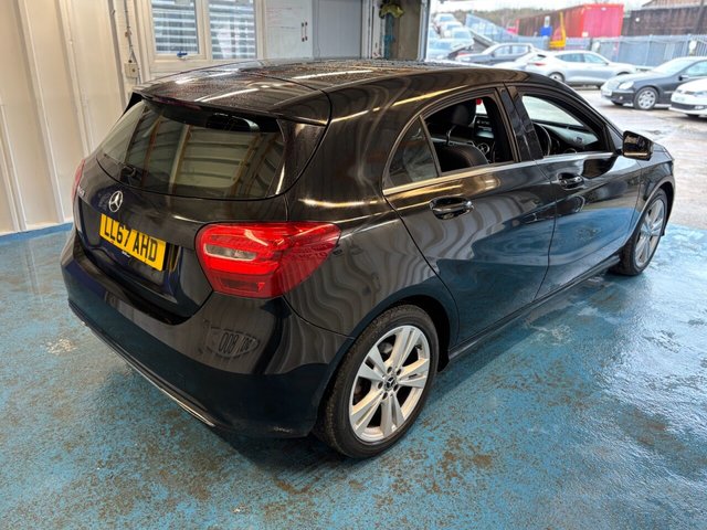 2017 Mercedes-Benz A-Class 1.6L Sport 5dr - Photo 11