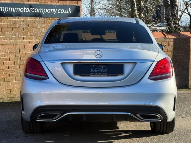 2020 MERCEDES-BENZ C-CLASS 1.6 C200d AMG Line Edition (Premium) Saloon 4dr Diesel G-Tronic+ Euro 6 (s/s) (160 ps) - Photo 8