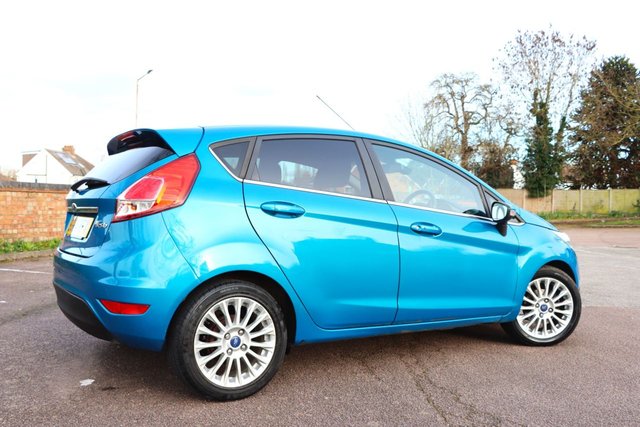 2014 FORD FIESTA - Photo 12