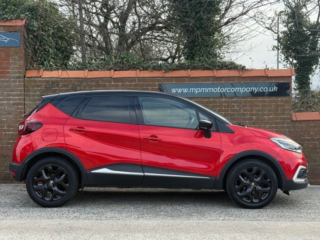 2018 RENAULT CAPTUR 0.9 TCe ENERGY GT Line SUV 5dr Petrol Manual Euro 6 (s/s) (90 ps) - Photo 3