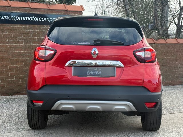 2018 RENAULT CAPTUR 0.9 TCe ENERGY GT Line SUV 5dr Petrol Manual Euro 6 (s/s) (90 ps) - Photo 8
