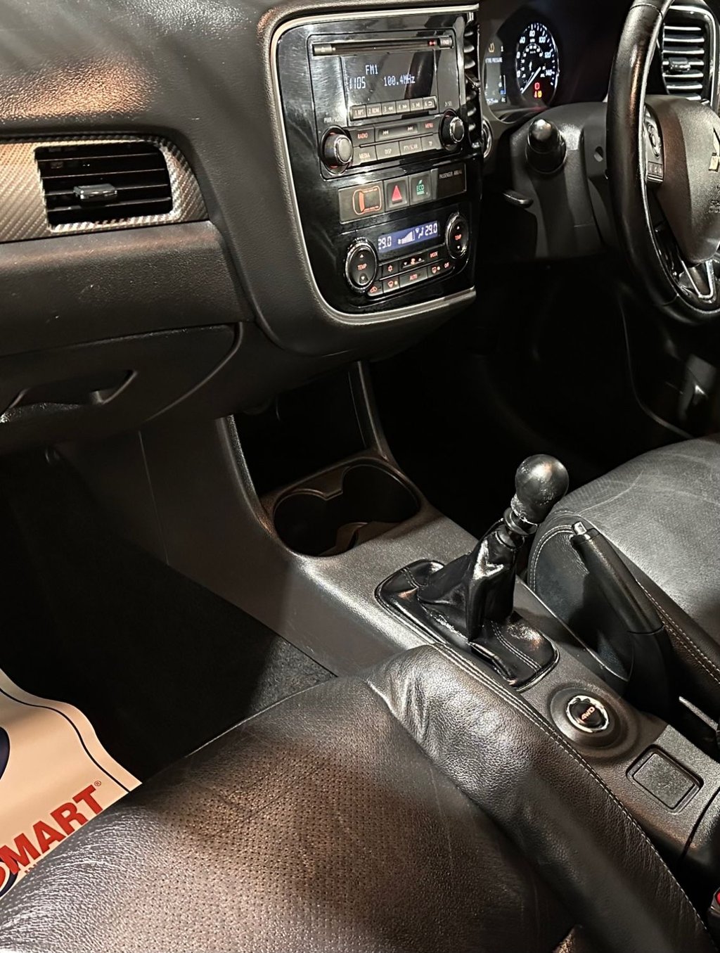 USED 2015 65 MITSUBISHI OUTLANDER 2.2 DI-D GX3 SUV 5dr Diesel Manual 4WD Euro 6 (s/s) (147 ps) 