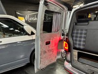 USED 2016 16 VOLKSWAGEN TRANSPORTER 2.0 TDI T28 BlueMotion Big Wave 4 Berth Campervan 2016 VW TRANSPORTER 2.0 TDI BIG WAVE 4 BERTH POP TOP CAMPERVAN - COMPREHENSIVE VW S/H INCL CLUTCH AND BELTS - 1 PREVIOUS KEEPER - ROCK ROLL BED - TV - HEATER - HOB - FRIDGE - TOILET