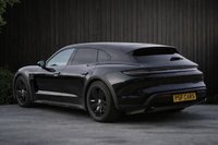 USED 2022 72 PORSCHE TAYCAN Performance Plus 93.4kWh 4S Cross Turismo 5dr Electric Auto 4WD (11kW Charger) (571 ps) BLACK PACK