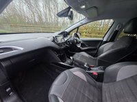 USED 2019 68 PEUGEOT 2008 1.2 PureTech Allure SUV 5dr Petrol Manual Euro 6 (s/s) (82 ps) Visibility Pack