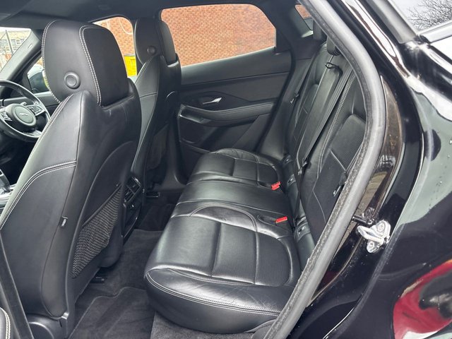 2019 JAGUAR E-PACE 2019 2.0 D150 R-Dynamic S SUV 5dr Diesel Auto AWD Euro 6 (s/s) (150 ps) - Photo 12