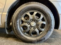 USED 2013 63 HYUNDAI i800 2.5 CRDi Style MPV 5dr Diesel Auto Euro 5 (170 ps) - 8 SEATER -