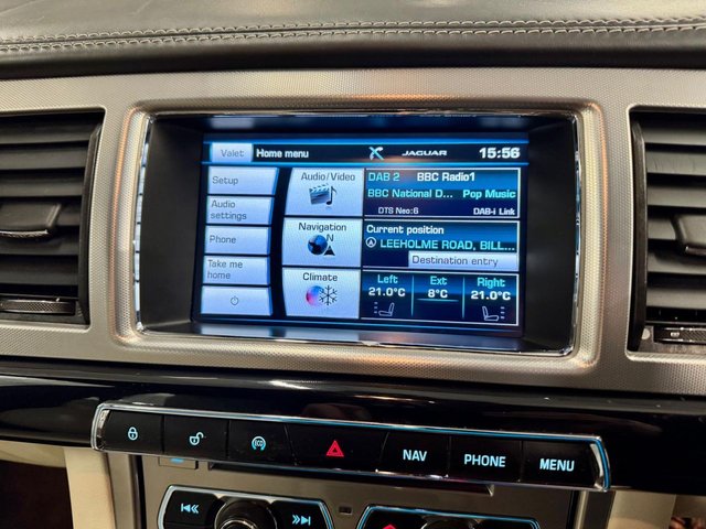 2014 JAGUAR XF 3.0d S V6 Portfolio Saloon 4dr Diesel Auto Euro 5 (s/s) (275 ps) - Photo 10