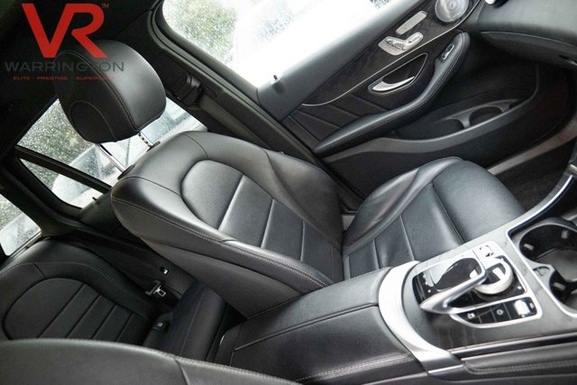 2018 Mercedes-Benz GLC - Photo 4