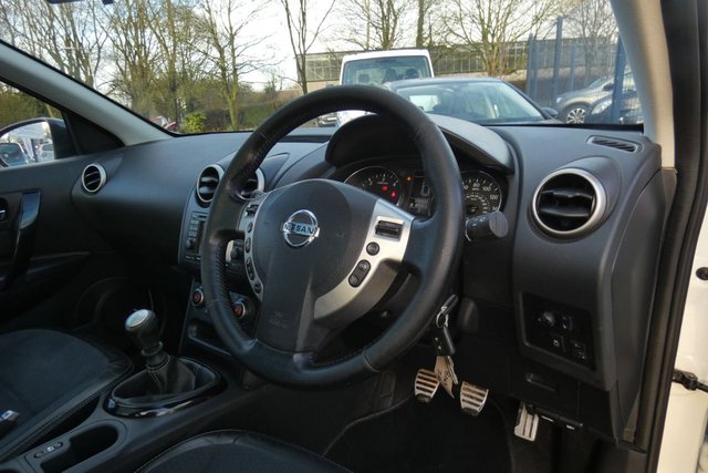2013 NISSAN QASHQAI+2 - Photo 12