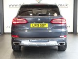 USED 2019 19 BMW X5 3.0 40i xLine SUV 5dr Petrol Auto xDrive Euro 6 (s/s) (340 ps) BEAUTIFUL 7 SEAT UPGRADE MODEL X5 + 1 OWNER FROM NEW AND COMES WITH A BMW MAIN DEALER SERVICE HISTORY + SKY LOUNGE PANORAMIC SLIDING GLASS SUNROOF + 7 SEATER + VIRTUAL COCKPIT DIGITAL DASH DISPLAY + SATELLITE NAVIGATION + APPLE CARPLAY / APPS CONTROL + REAR VIEW CAMERA + FRONT AND REAR PARKING SENSORS + BLUETOOTH PHONE AND MEDIA CONNECTIVITY + HEATED MEMORY SEATS + IN CAR ENTERTAINMENT + 20 INCH ALLOYS + SELECTABLE DRIVING MODES + DESCENT ASSIST + DUAL ZONE CLIMATE CONTROL + AMBIENT LIGHTS +
