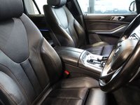 USED 2019 19 BMW X5 3.0 40i xLine SUV 5dr Petrol Auto xDrive Euro 6 (s/s) (340 ps) BEAUTIFUL 7 SEAT UPGRADE MODEL X5 + 1 OWNER FROM NEW AND COMES WITH A BMW MAIN DEALER SERVICE HISTORY + SKY LOUNGE PANORAMIC SLIDING GLASS SUNROOF + 7 SEATER + VIRTUAL COCKPIT DIGITAL DASH DISPLAY + SATELLITE NAVIGATION + APPLE CARPLAY / APPS CONTROL + REAR VIEW CAMERA + FRONT AND REAR PARKING SENSORS + BLUETOOTH PHONE AND MEDIA CONNECTIVITY + HEATED MEMORY SEATS + IN CAR ENTERTAINMENT + 20 INCH ALLOYS + SELECTABLE DRIVING MODES + DESCENT ASSIST + DUAL ZONE CLIMATE CONTROL + AMBIENT LIGHTS +