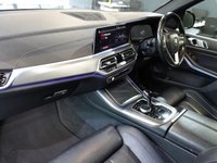 USED 2019 19 BMW X5 3.0 40i xLine SUV 5dr Petrol Auto xDrive Euro 6 (s/s) (340 ps) BEAUTIFUL 7 SEAT UPGRADE MODEL X5 + 1 OWNER FROM NEW AND COMES WITH A BMW MAIN DEALER SERVICE HISTORY + SKY LOUNGE PANORAMIC SLIDING GLASS SUNROOF + 7 SEATER + VIRTUAL COCKPIT DIGITAL DASH DISPLAY + SATELLITE NAVIGATION + APPLE CARPLAY / APPS CONTROL + REAR VIEW CAMERA + FRONT AND REAR PARKING SENSORS + BLUETOOTH PHONE AND MEDIA CONNECTIVITY + HEATED MEMORY SEATS + IN CAR ENTERTAINMENT + 20 INCH ALLOYS + SELECTABLE DRIVING MODES + DESCENT ASSIST + DUAL ZONE CLIMATE CONTROL + AMBIENT LIGHTS +