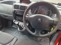 USED 2014 64 PEUGEOT EXPERT 1.6 HDi Panel Van 4dr Diesel Manual L2 H1 (177 g/km, 90 bhp) 12 MONTH MOT