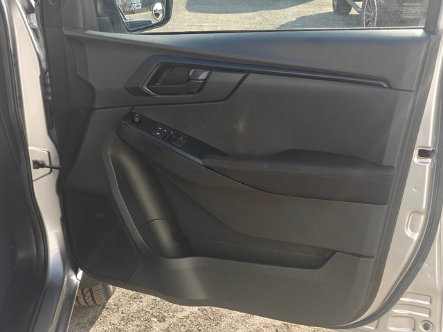2022 ISUZU D-MAX - Photo 11