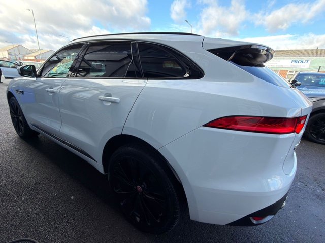 2018 JAGUAR F-PACE 2018 2.0 D180 R-Sport SUV 5dr Diesel Auto AWD Euro 6 (s/s) (180 ps) - Photo 8