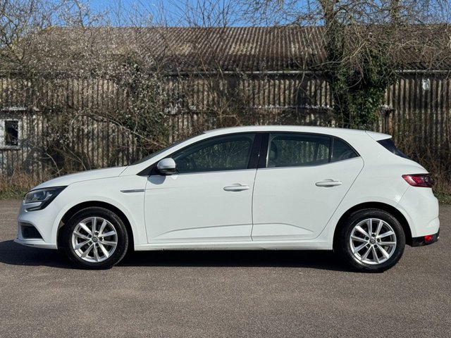 2016 Renault Megane 1.2L Dynamique Nav 5dr - Photo 4