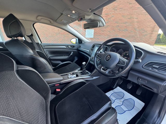 2016 Renault Megane 1.2L Dynamique Nav 5dr - Photo 10