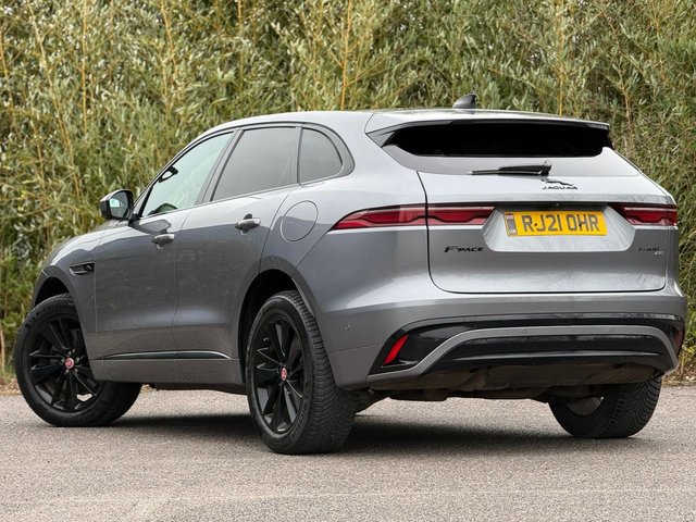 2021 Jaguar F-Pace 2L R-Dynamic Se 5dr - Photo 2