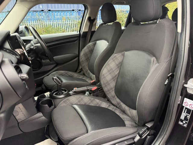 2018 MINI Hatch 1.5L Cooper 5dr - Photo 9