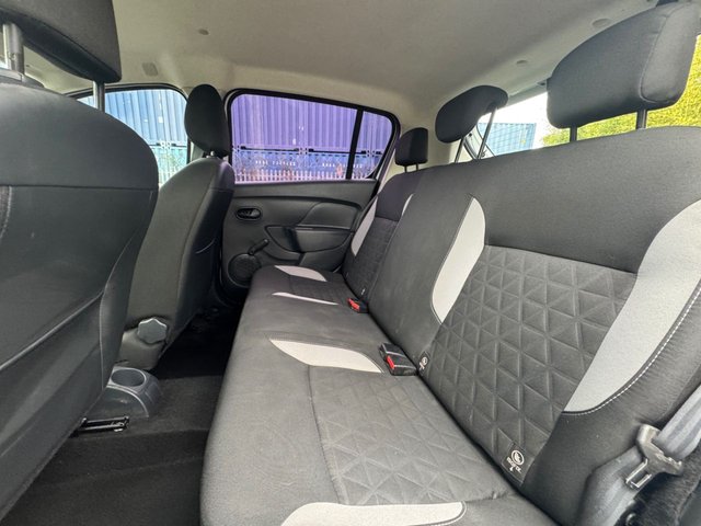 2015 Dacia Sandero Stepway 0.9L Ambiance 5dr - Photo 10