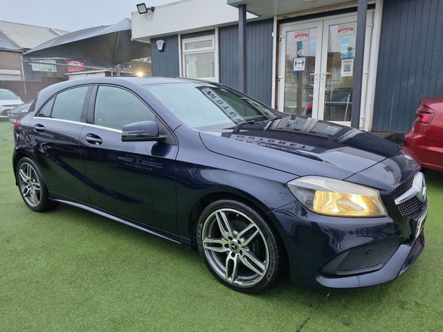 2017 MERCEDES-BENZ A-CLASS 1.5 A180d AMG Line Hatchback 5dr Diesel 7G-DCT Euro 6 (s/s) (109 ps) - Photo 10