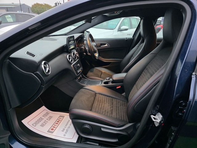 2017 MERCEDES-BENZ A-CLASS 1.5 A180d AMG Line Hatchback 5dr Diesel 7G-DCT Euro 6 (s/s) (109 ps) - Photo 11