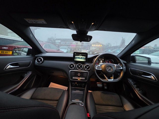 2017 MERCEDES-BENZ A-CLASS 1.5 A180d AMG Line Hatchback 5dr Diesel 7G-DCT Euro 6 (s/s) (109 ps) - Photo 2