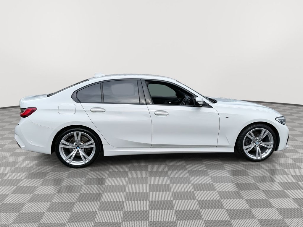 USED 2021 21 BMW 3 SERIES 2.0 320i M Sport Saloon 4dr Petrol Auto xDrive Euro 6 (s/s) (184 ps) Heated Seats, Rear Camera