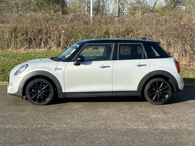 2015 MINI HATCH - Photo 2