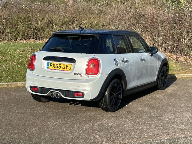 2015 MINI HATCH - Photo 5