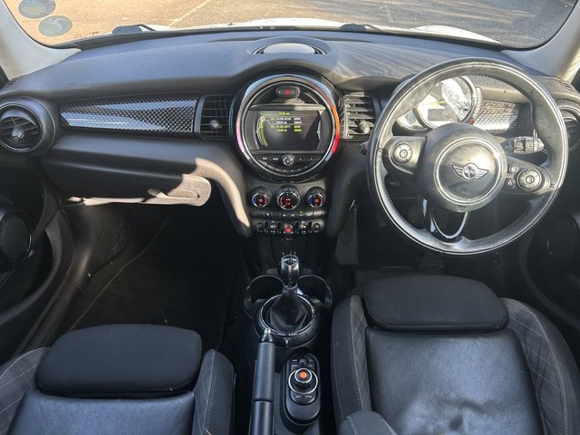 2015 MINI HATCH - Photo 9
