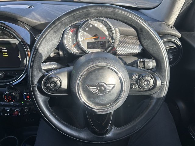 2015 MINI HATCH - Photo 12
