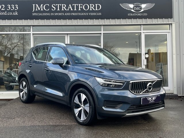 View our VOLVO XC40
