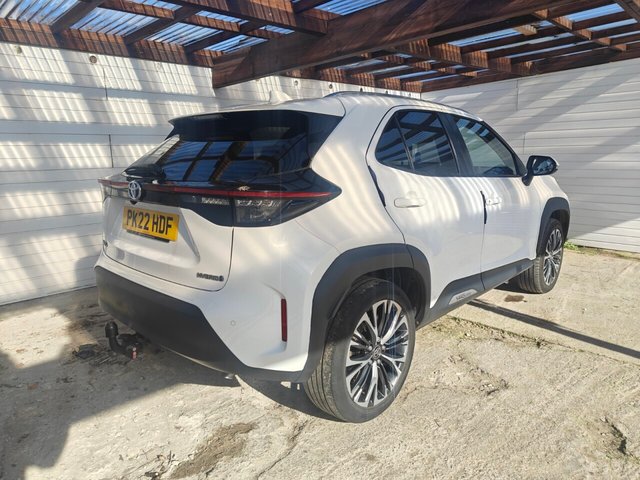 2022 TOYOTA YARIS CROSS - Photo 12