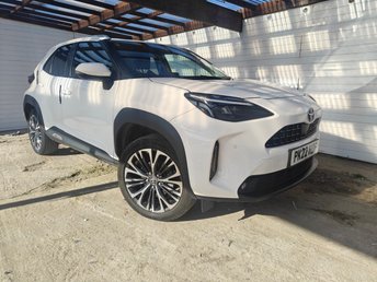 2022 TOYOTA YARIS CROSS