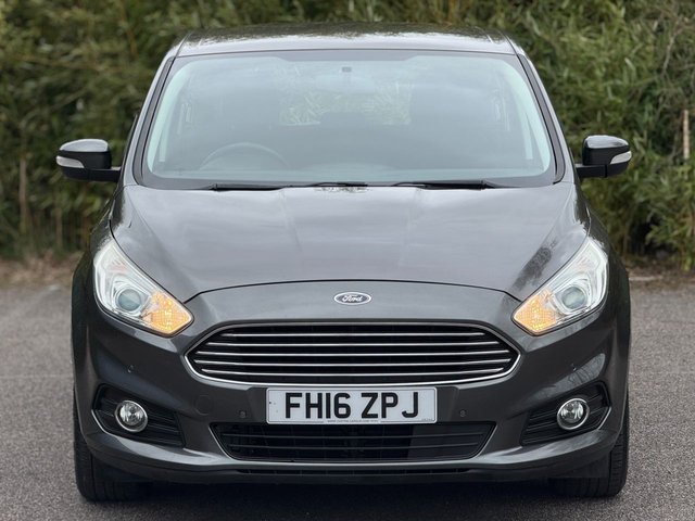 View our FORD S-MAX