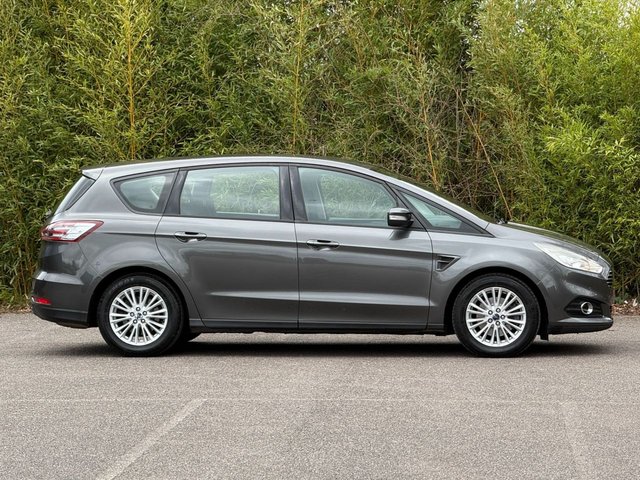 View our FORD S-MAX