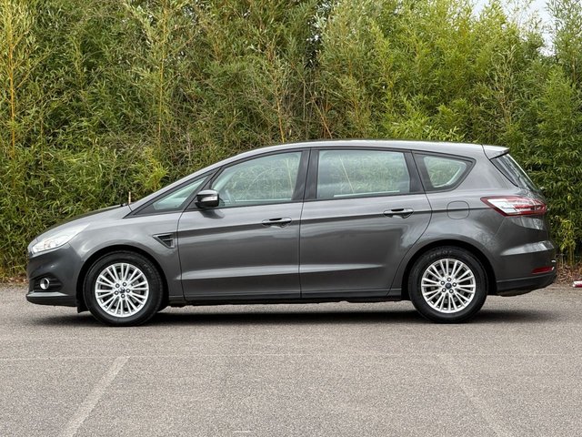 2016 Ford S-Max 2L Zetec 5dr - Photo 4