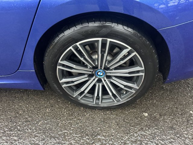 2021 BMW 3 SERIES - Photo 12