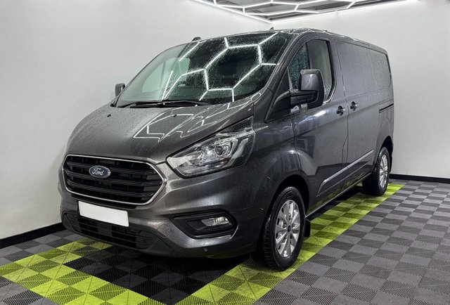 View our FORD TRANSIT CUSTOM