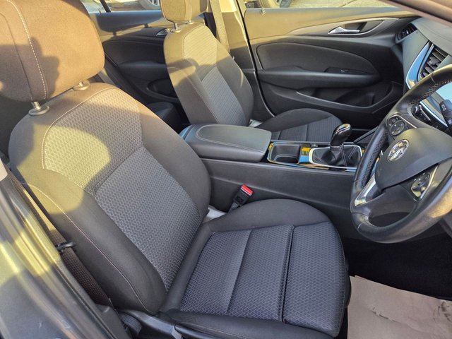 2020 VAUXHALL INSIGNIA 1.5 Turbo D SE Nav Grand Sport 5dr Diesel Manual Euro 6 (s/s) (122 ps) - Photo 8