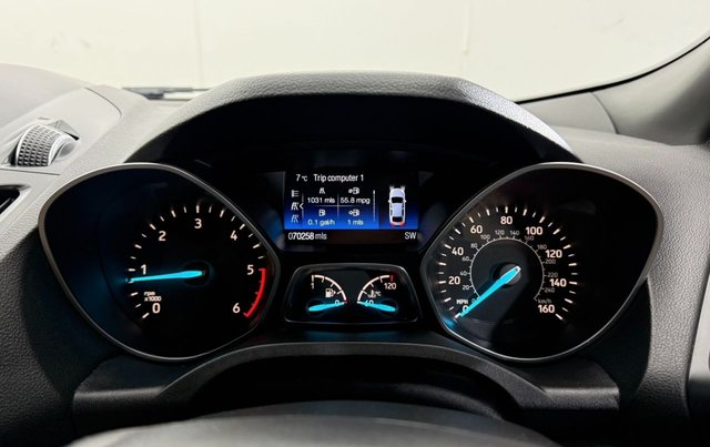 2017 FORD KUGA - Photo 11