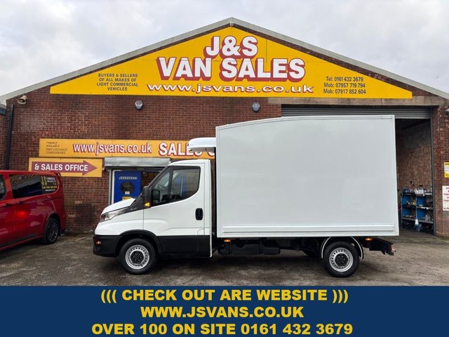 2024 IVECO DAILY £25995 + VAT 35-140 GAH FRIDGE BOX VAN 18OOO MLS A/C 1 OWNER