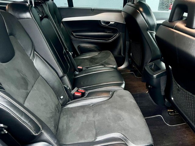 2020 VOLVO XC90 - Photo 7