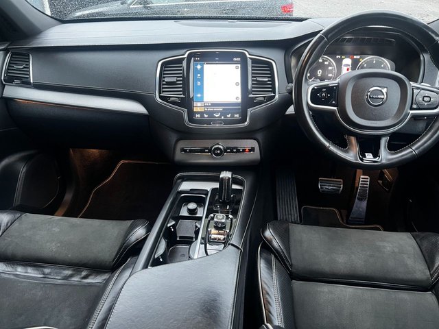 2020 VOLVO XC90 - Photo 5