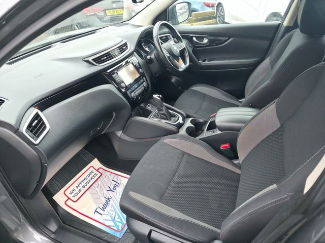 View our NISSAN QASHQAI